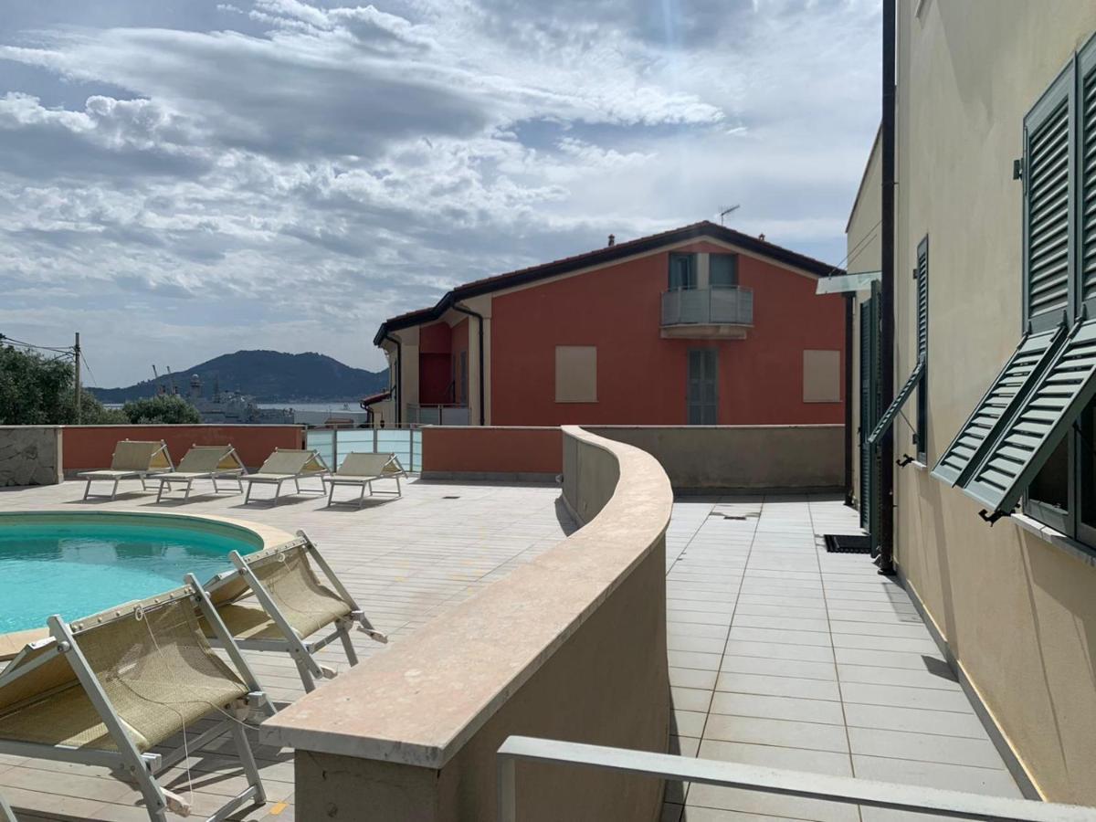Pool House Leilighet La Spezia Eksteriør bilde